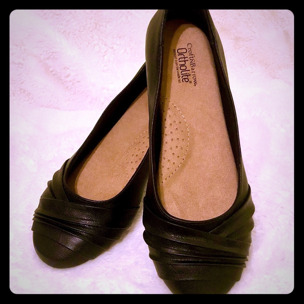 Comfortable Cute Black Flats